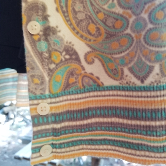 Zip Shirt & Button Sweater Merona Large Flower Pattern Banana republic Top Black - Picture 2 of 12